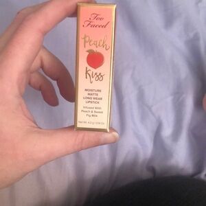 NWT Too Faced peach kiss
